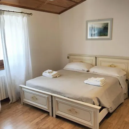 Casa di campagna Montegenco